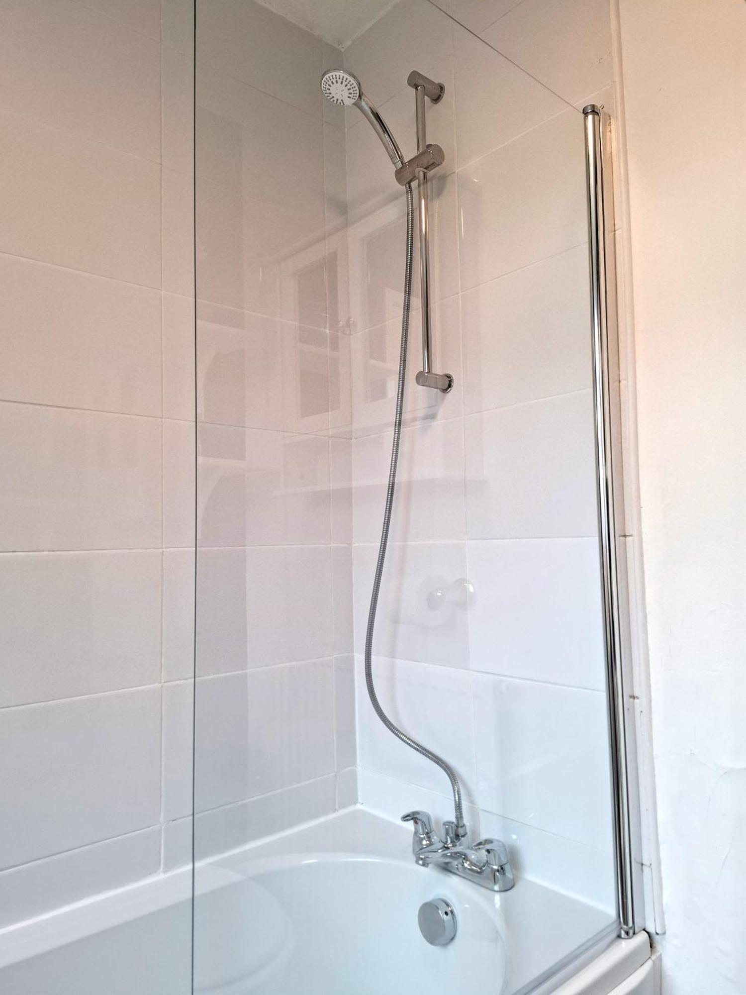 Modern Bright 3 Bedroom House Burton  ภายนอก รูปภาพ