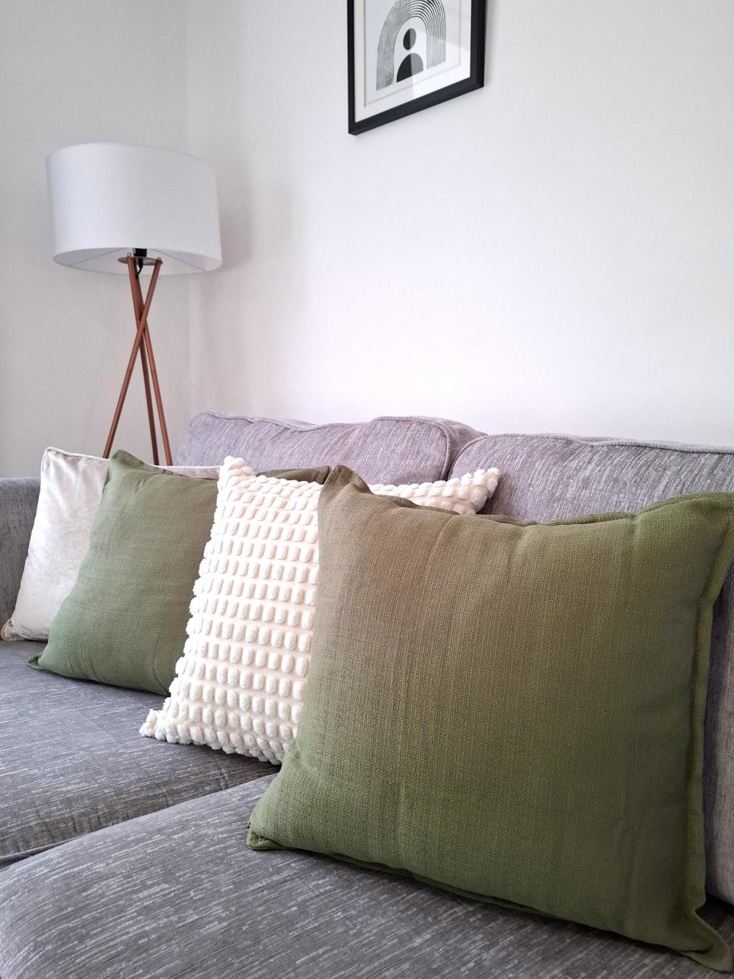 Modern Bright 3 Bedroom House Burton  ภายนอก รูปภาพ